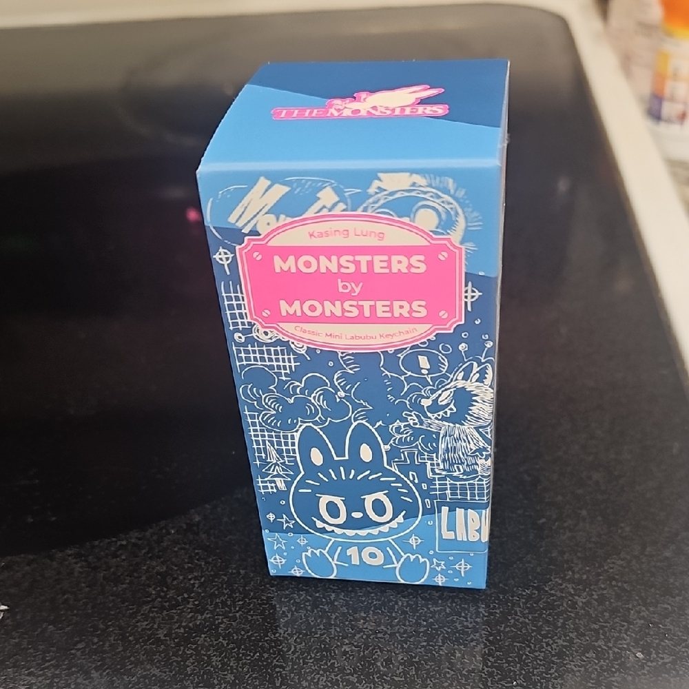 Monsters by Monsters Blue Key & Card Holder - Kasing Lung